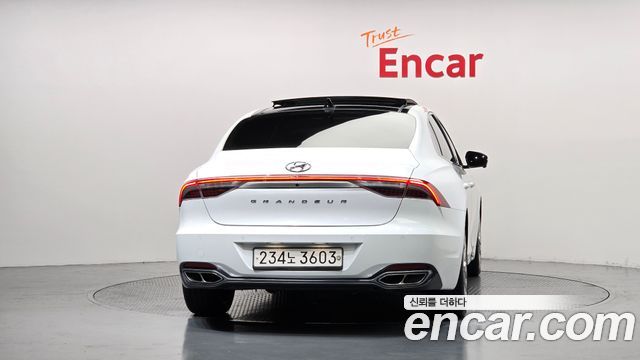 Hyundai Grandeur из Кореи Encar