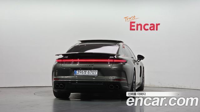 Porsche Panamera 4.0 GTS — пробег 9 238 км — фото 4 из 5