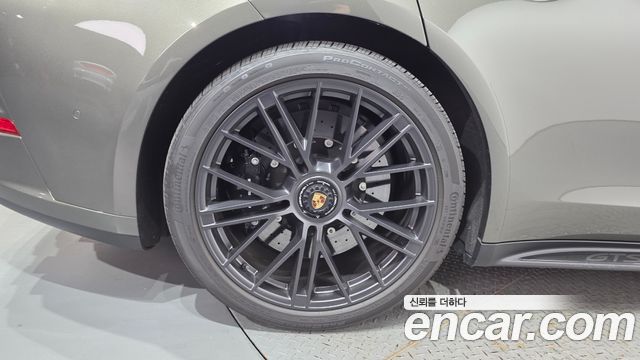 Porsche Panamera 4.0 GTS — пробег 9 238 км — фото 5 из 5