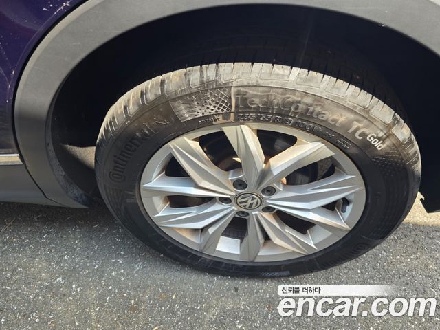 Volkswagen Tiguan из Кореи Encar