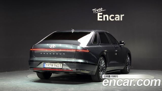 Hyundai Grandeur 3.5 Gasoline 2WD Calligraphy — пробег 34 622 км — фото 2 из 5