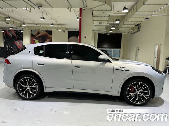 Maserati Grecale из Кореи Encar