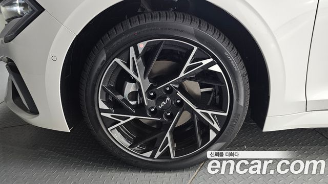 Kia K5 из Кореи Encar
