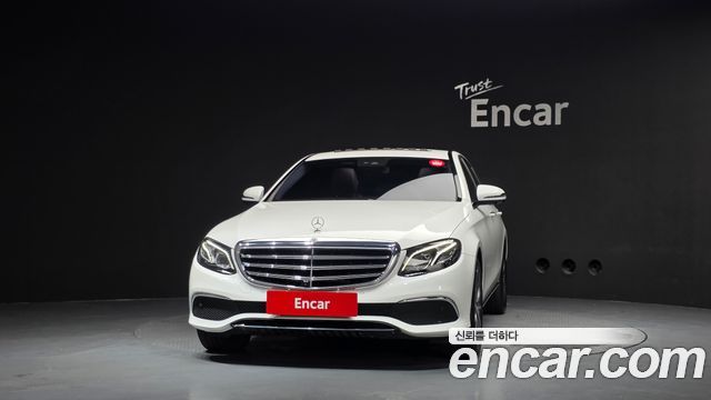 Mercedes-Benz E-Class из Кореи Encar