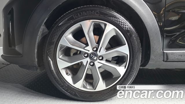 Kia Stonic 1.4 Prestige — пробег 98 090 км — фото 5 из 5