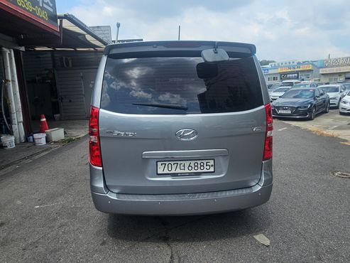 Hyundai Starex Wagon 12-Seater Modern — пробег 125 949 км — фото 4 из 5