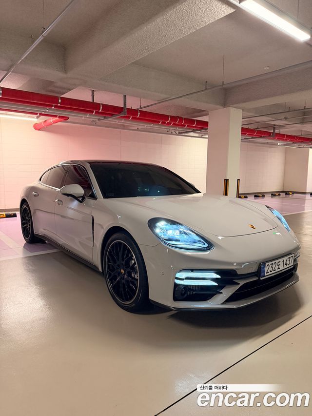 Porsche Panamera 3.0 — пробег 34 860 км — фото 1 из 5