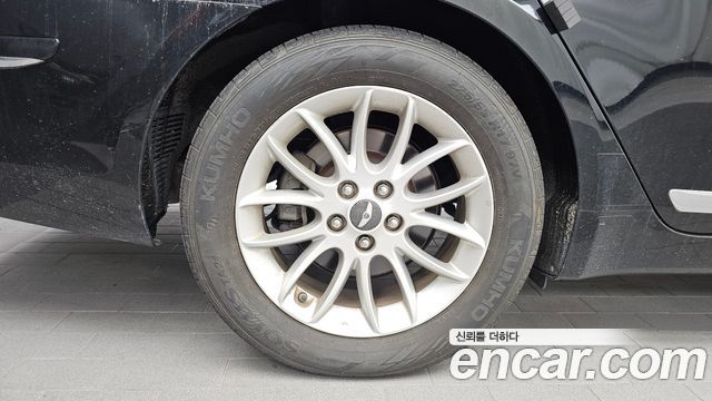 Hyundai Genesis из Кореи Encar