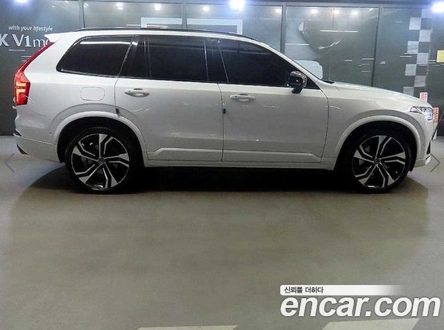 Volvo XC90 T8 R-Design Hybrid — пробег 45 664 км — фото 3 из 5