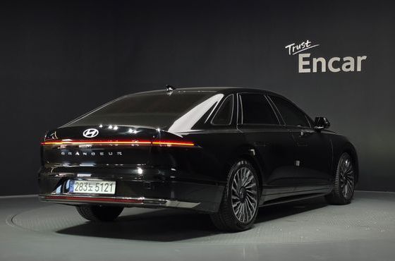 Hyundai Grandeur 3.5 Gasoline 2WD Calligraphy — пробег 49 025 км — фото 2 из 5