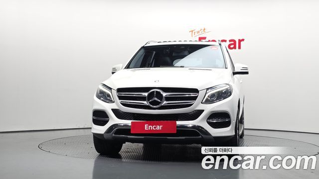 Mercedes-Benz GLE-Class GLE250 d 4MATIC — пробег 132 763 км — фото 3 из 5