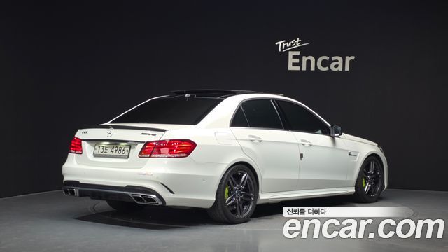 Mercedes-Benz E-Class из Кореи Encar