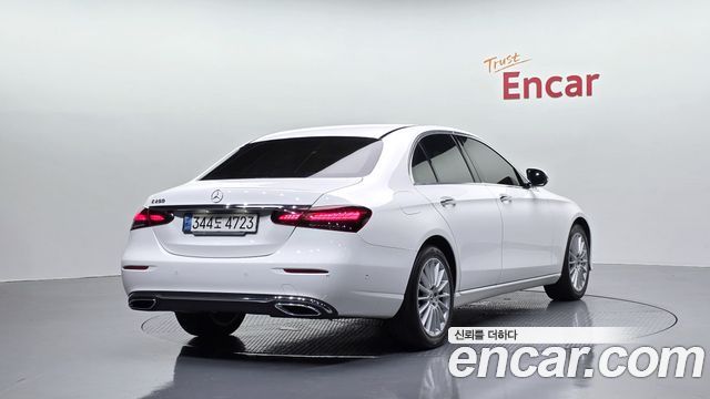 Mercedes-Benz E-Class из Кореи Encar