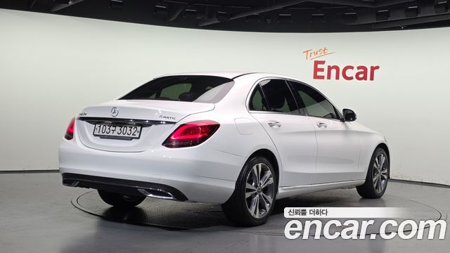 Mercedes-Benz C-Class из Кореи Encar