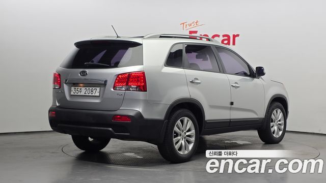 Kia Sorento Diesel 2.0 2WD TLX High-Deluxe — пробег 102 685 км — фото 2 из 5