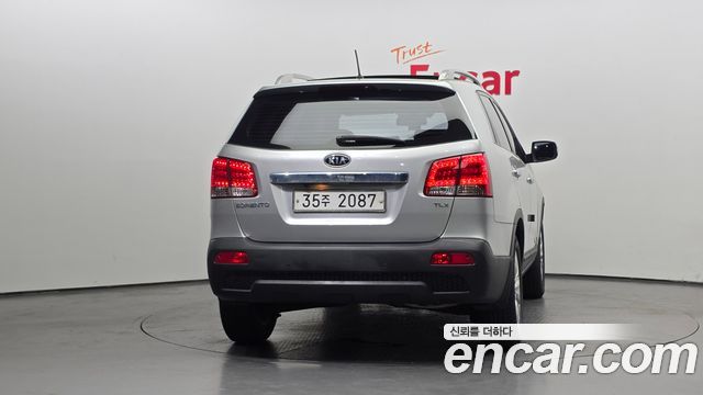 Kia Sorento Diesel 2.0 2WD TLX High-Deluxe — пробег 102 685 км — фото 4 из 5