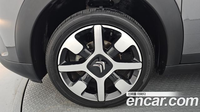 Citroen-DS C4 CACTUS из Кореи Encar