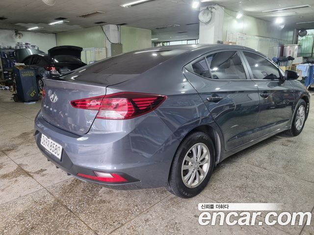 Hyundai AVANTE 1.6 LPi Smart(Rental) — пробег 131 000 км — фото 2 из 5