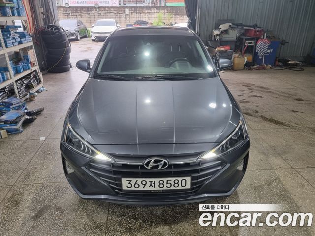Hyundai AVANTE 1.6 LPi Smart(Rental) — пробег 131 000 км — фото 3 из 5