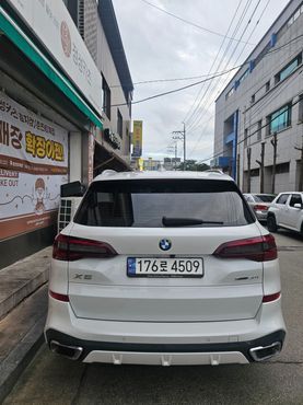 BMW X5 xDrive 40i M Sport — пробег 47 700 км — фото 4 из 5