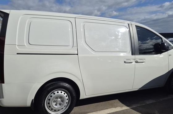 Hyundai Staria Cargo 3-Seater Smart — пробег 46 765 км — фото 3 из 5
