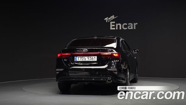 Kia K3 из Кореи Encar