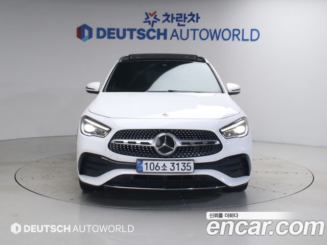 Mercedes-Benz GLA-Class GLA250 4MATIC — пробег 68 783 км — фото 3 из 5