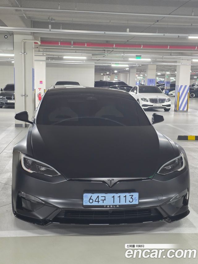 Tesla Model S Plaid — пробег 3 000 км — фото 1 из 2