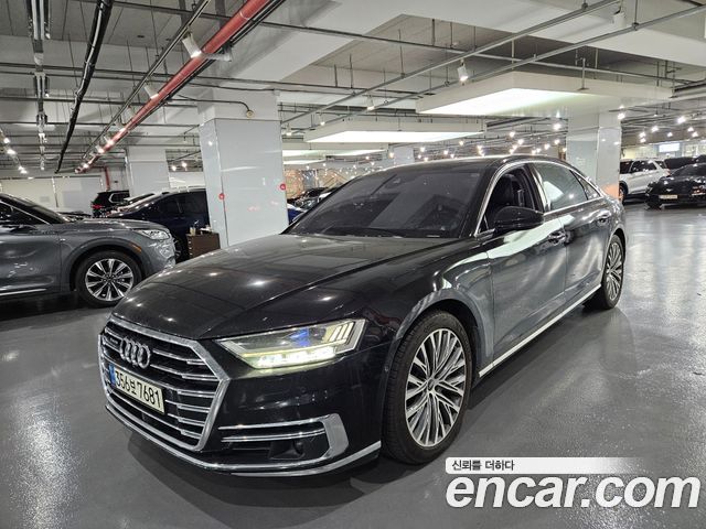 Audi A8 60 TFSI Quattro LWB — пробег 157 000 км — фото 2 из 5