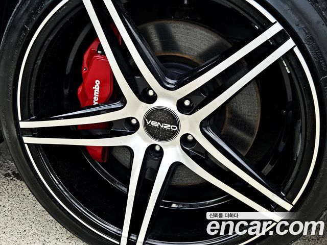 Hyundai Genesis из Кореи Encar