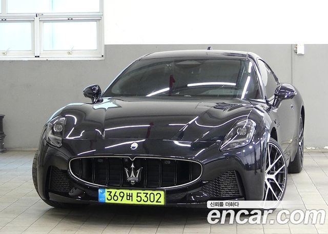 Maserati GranTurismo 3.0 V6 Modena — пробег 5 363 км — фото 3 из 5