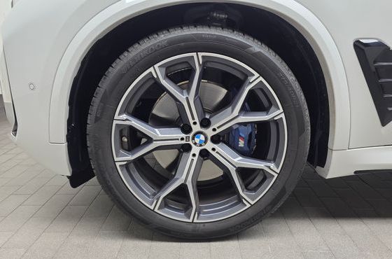 BMW X5 xDrive 40i M Sport — пробег 11 015 км — фото 5 из 5