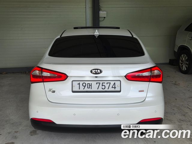 Kia K3 из Кореи Encar