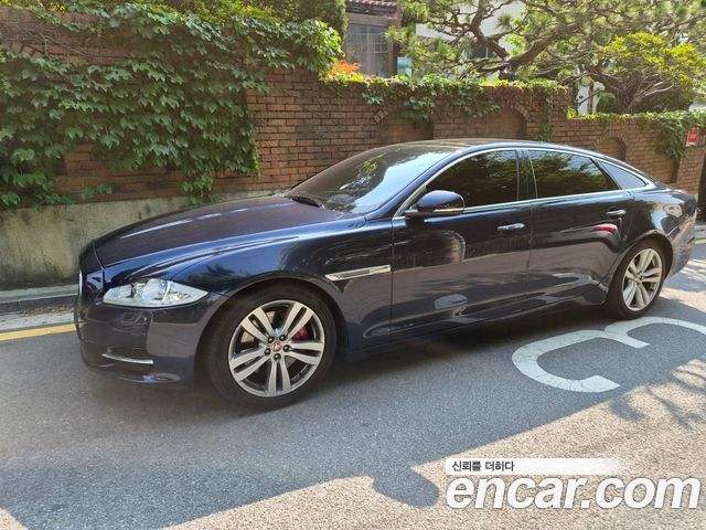 Jaguar XJ 3.0 SC Premium Luxury LWB X351 — пробег 123 000 км — фото 1 из 5
