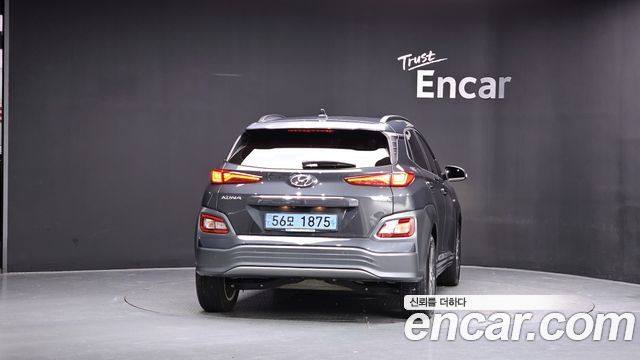 Hyundai Kona Premium — пробег 294 403 км — фото 4 из 5
