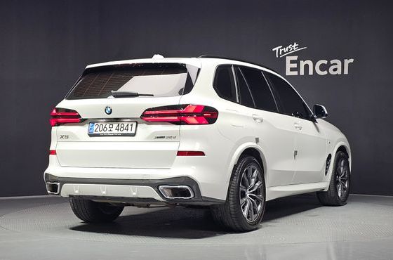 BMW X5 xDrive 30d M Sport — пробег 56 190 км — фото 2 из 5