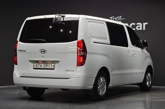 Hyundai Starex Van 5-Seater Smart — пробег 44 089 км — фото 2 из 5