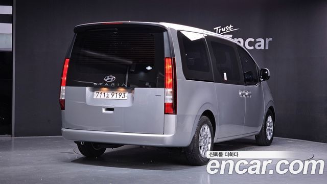 Hyundai Staria из Кореи Encar