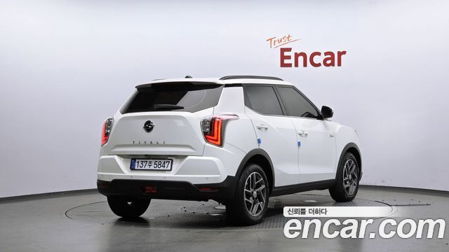 Ssangyong TIBOLI из Кореи Encar