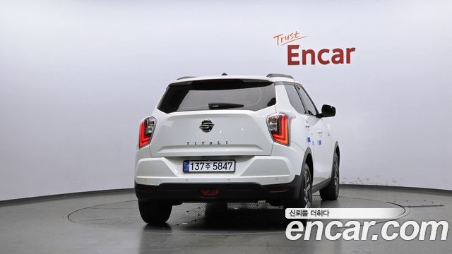 Ssangyong TIBOLI из Кореи Encar