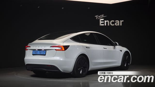 Tesla Model 3 RWD — пробег 11 037 км — фото 2 из 5