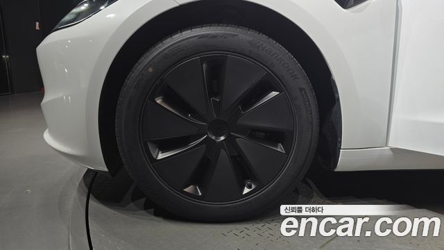 Tesla Model 3 RWD — пробег 11 037 км — фото 5 из 5