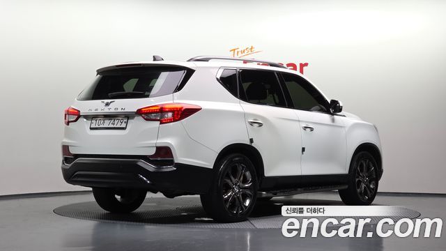 Ssangyong Rexton из Кореи Encar