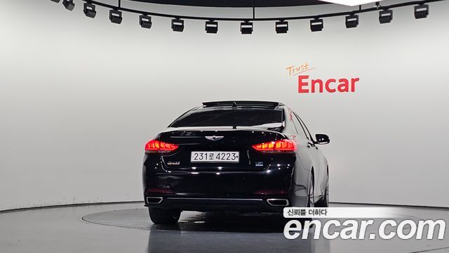 Hyundai Genesis из Кореи Encar
