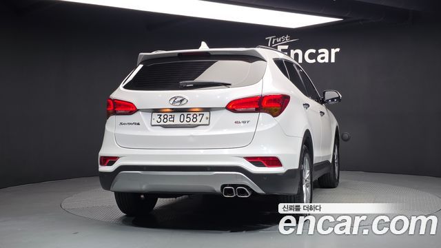 Hyundai Santafe Diesel 2.0 2WD Premium — пробег 205 602 км — фото 4 из 5