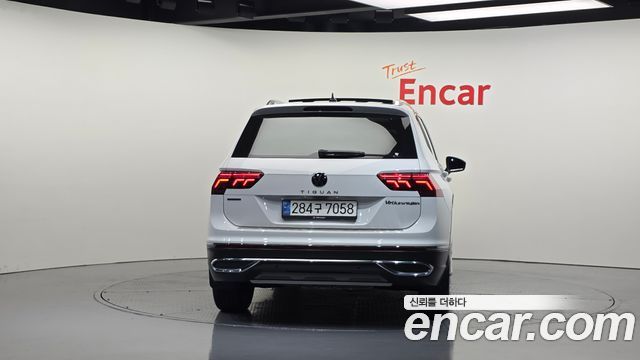 Volkswagen Tiguan из Кореи Encar