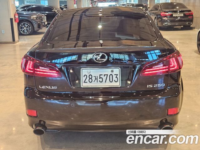 Lexus IS Premium XE20 — пробег 200 060 км — фото 4 из 5