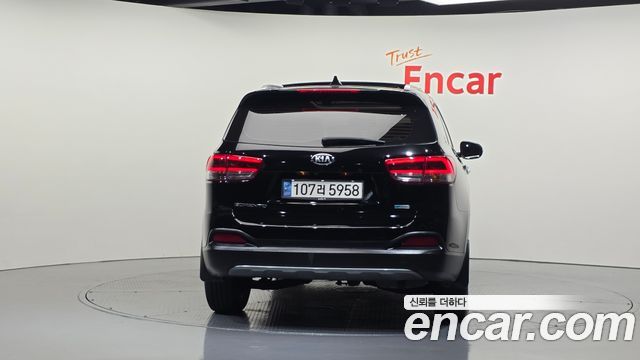 Kia Sorento из Кореи Encar