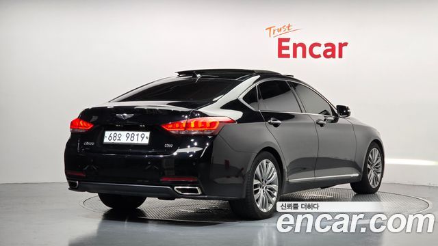 Hyundai Genesis из Кореи Encar
