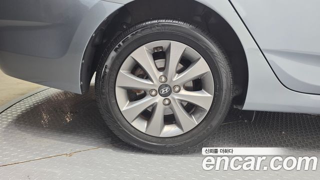 Hyundai Accent из Кореи Encar